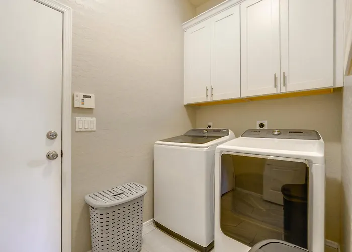 On Fairway! W/ Private Hot Tub & Pool In Mesa
